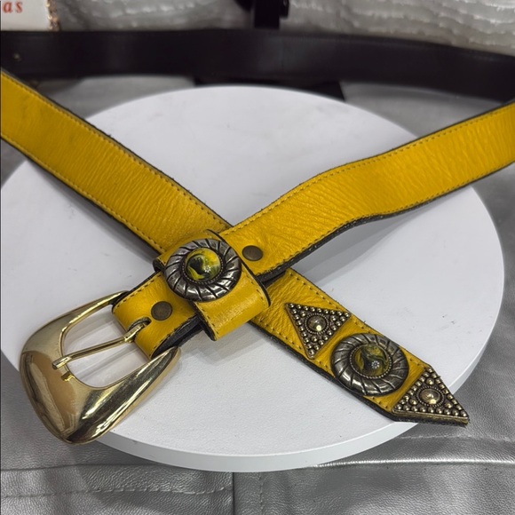 (H) Leatherock 7129 Vintage Yellow BeltWestern-style gold buckle leather, Sz S/M - Picture 1 of 14